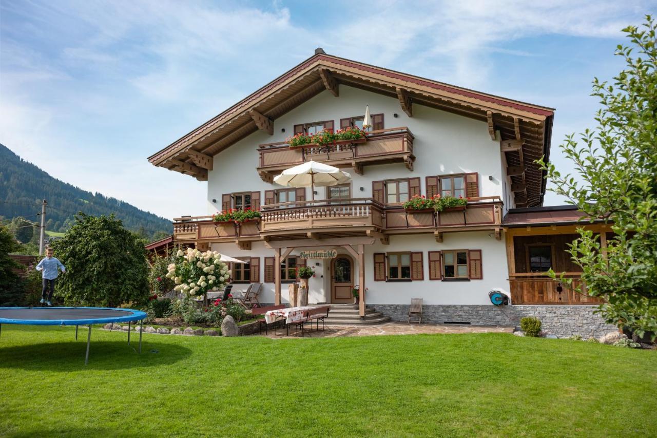 Grittlmuehle Chalet Ferienwohnungen 브릭센임탈 외부 사진