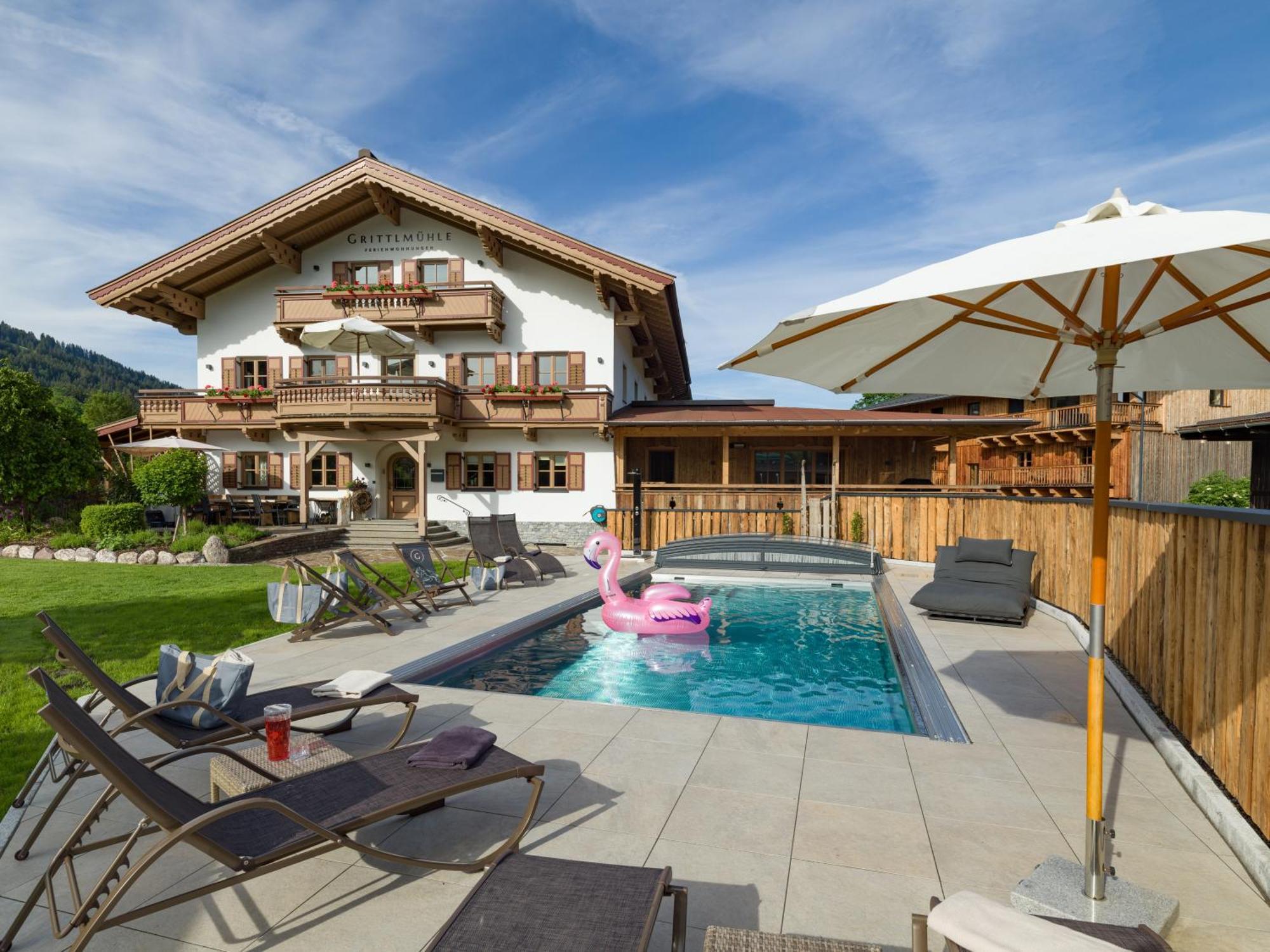 Grittlmuehle Chalet Ferienwohnungen 브릭센임탈 외부 사진